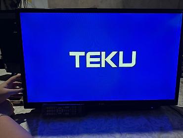 Телевизор LG, диагональ около 32" (80 см). ЖК‑панель с LED‑подсветкой