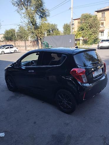 spark 2020: Chevrolet Spark: 2018 г., 1 л, Вариатор, Бензин, Хэтчбэк — 4