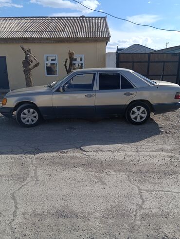 мерседес 124 1994: Mercedes-Benz W124: 1990 г., 2 л, Механика, Бензин, Седан