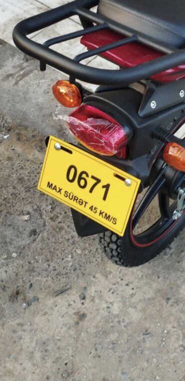 Mopedlər,skuterlər: 49cc motolar ucun nomreler satilir,tek tek alishda 8azn,10ve daha — 6