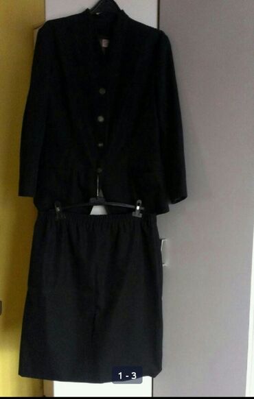 bershka kombinezoni: XL (EU 42), Single-colored, color - Black