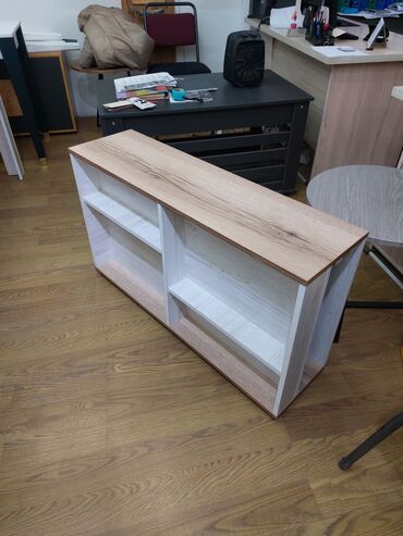 Столы для зала: 3 метровый стол трансформер "Швейцар" Длина: от 48 см до 3 метра (в — 5