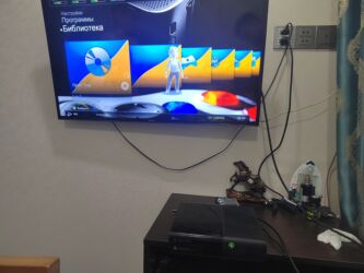 Xbox 360 & Xbox: Xbox 360 — içərisində 27 ədəd oyun var: GTA 5, Tomb Raider, Metro — 5