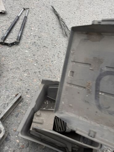 Другие автозапчасти: Запчасти для Mitsubishi space gear — 114