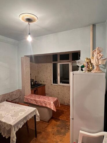 hazir ipotekada olan menzil ukrayna dairesi: Баку, 2 комнаты, Вторичка, 60 м²