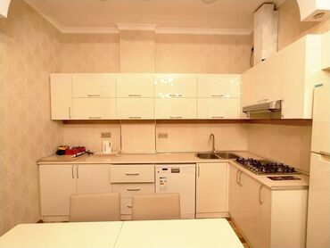 Uzunmüddətli kirayə mənzillər: Yüksək keyfiyyətli əla təmir! Nərimanov rayonu, "N.Nərimanov" — 13