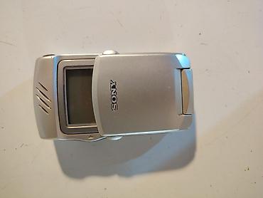 babu born: Sony CMD-Z7 preklopni mobilni telefon, kao nov, baterija nova, radi na — 1