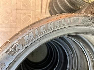 stud 100: Шины 235 / 35 / R 20, Лето, Б/у, Пара, США, Michelin — 4