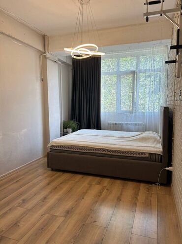 10 мкр квартира: 2 комнаты, 70 м², Элитка, 2 этаж, ПСО (под самоотделку)