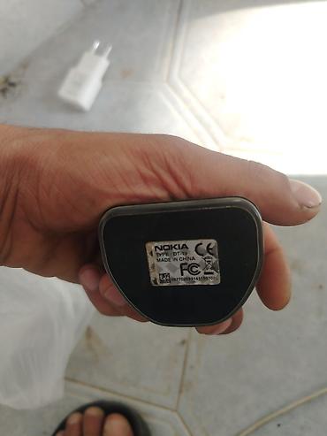 Kompüter aksesuarları: Nokia 8800- DT-19 masaüstü şarj/köşk (dock) - Brend/model: Nokia — 1