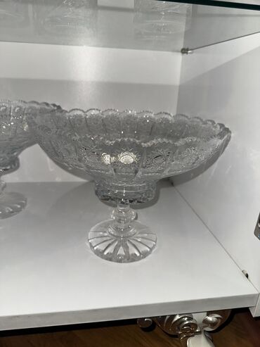 Meyvə qabları: Bohema 20 il evvel alinib! 2 denesi 250azn sonu. Original crystal