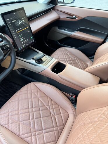 Changan: Changan Qiyuan A05: 1.5 l | 2024 il 70750 km Sedan — 8