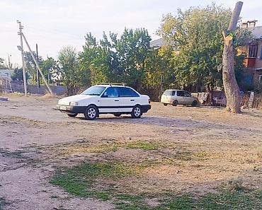 уплотнител: Volkswagen Passat: 1991 г., Седан — 3