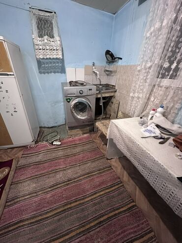 Uzunmüddətli kirayə mənzillər: Kirayə üçün sadə, səliqəli 2otaqlı mənzil. Menzil Yeni yasamal (kohnə — 4