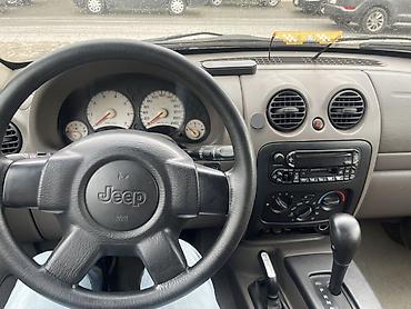 avtomobil diskleri: Jeep Liberty: 3.7 l | 2003 il 288000 km Ofrouder/SUV — 6