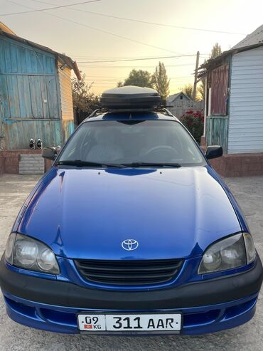 авто кызыл кыя: Toyota Avensis: 1998 г., 1.8 л, Механика, Газ, Универсал