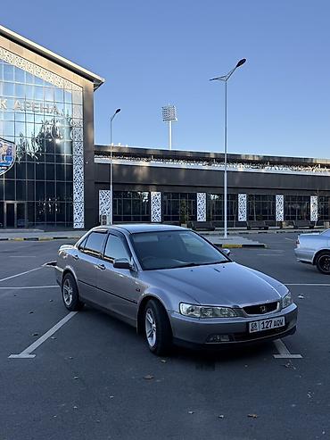 mazda sedan: Honda Accord: 2001 г., 2 л, Автомат, Бензин, Седан — 2