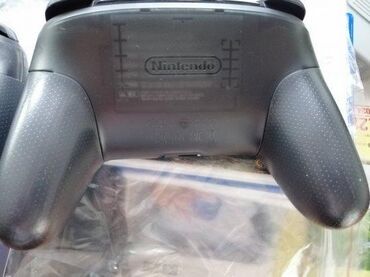 Oprema za video igre: Prodajem original kontroler za Nintendo Switch konzolu - Pro — 7