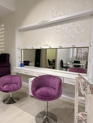 make up stulu: Gözəllik/vi̇zaj studi̇yası üçün tam təchiz olunmuş mebel və avadanlıq — 2