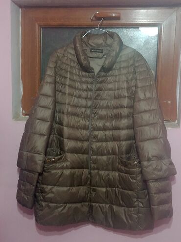 qara cins pencekler: Qadın şişmə qış gödəkçəsi - Rəng: zeytun-yaşıl/qəhvəyi ton - Model