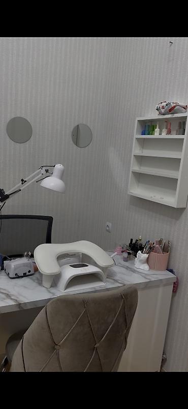 salon stul: Otaq arendaya verilir Manikur ustaları üçün uygundur, Otaqda Dörd ədəd — 3