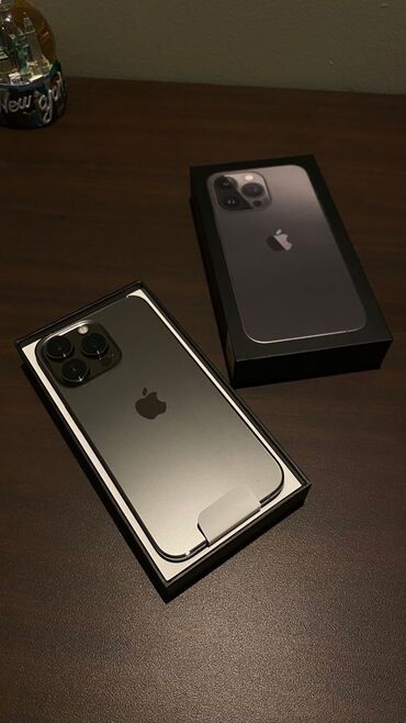 Apple iPhone: IPhone 13 Pro, Новый, 128 ГБ, Graphite, Зарядное устройство, Защитное стекло, Чехол, 99 %