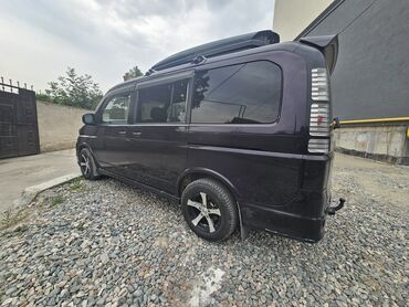 Honda: Просторный минивэн Honda Stepwgn, представленный в темно-фиолетовом — 12