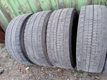 Шины: Продаю б/ у грузовые шины: размер 295/60-22,5; 315/60- 22,5; — 3