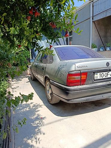 vectra b stop: Opel Vectra: 2 l | Sedan — 3