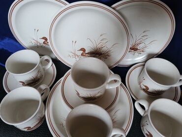 Kuhinjski setovi: Servis nov engleski Churchill za poslastice,kafu,caj iz 70ih. Servis na lalafo.rs — 5 Kuhinjski setovi: Servis nov engleski Churchill za poslastice,kafu,caj iz 70ih. Servis — 5