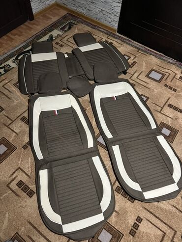 оборудование для авто: Чехлы Тканевые, С подушкой, цвет - Серый, Новый, Самовывоз