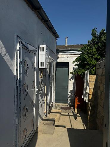 ev ucuz: 2 otaqlı, 48 kv. m, Yeni təmirli — 1