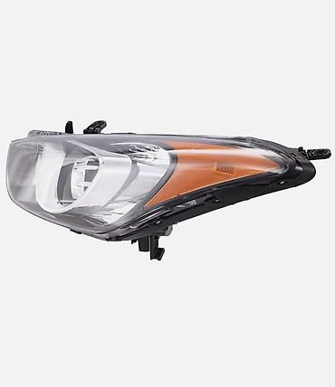Ehtiyat hissələri: HYUNDAİ ELANTRA 2011/2014 ÖN FARALAR
ORJİNAL — 2