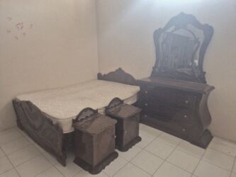 gence kravat: İşlənmiş, İkinəfərlik çarpayı, Siyirməli