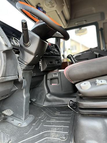 Тягачи: Тягач, Howo, Тентованный — 14