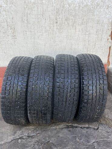Шины: Шины 195 / 65 / R 15, Зима, Б/у, Комплект, Легковые, Maxtrek