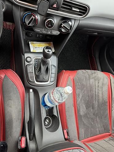 Hyundai: Hyundai Kona: 2019 г., 2 л, Автомат, Бензин, Кроссовер — 24