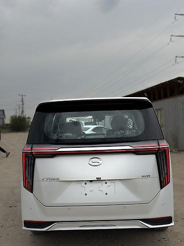 минивэн: GAC Trumpchi M8 (новое поколение) — премиальный 7‑местный минивэн — 3