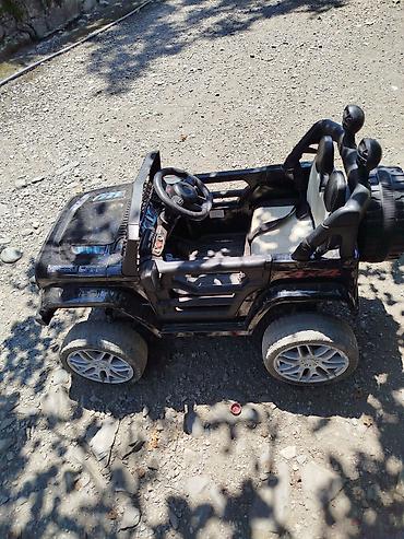 elektrik sukuti: Uşaq üçün elektrikli maşın – off-road tipli 4x4 - Korpus: qara rəng — 2