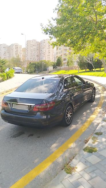 Mercedes-Benz: Mercedes-Benz E-Class: 2.2 l | 2009 il Sedan — 7
