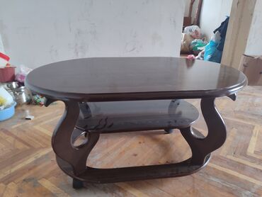 Masalar: Qonaq masası, Yeni, Açılmayan, Oval masa, Rusiya