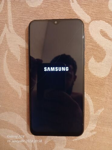 iphone 5s qiymeti islenmis: Samsung Galaxy M20, 64 GB, rəng - Göy, Barmaq izi