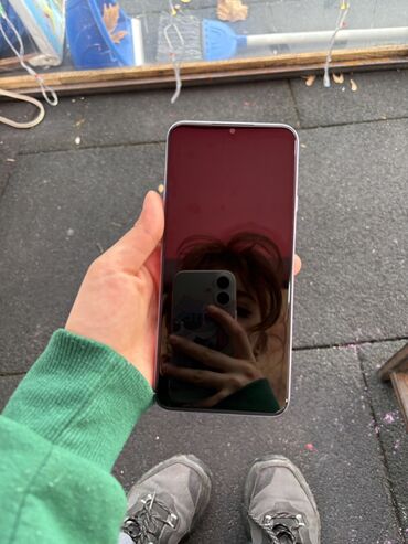 Digər mobil telefonlar: Xanım işlədib 8 ay ikinci telefon kimi 1 il qarantisi adapter və — 2