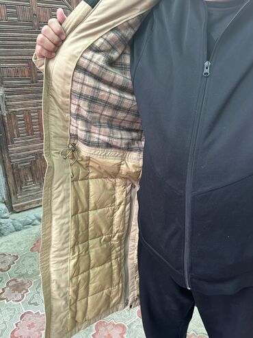 Куртки: Продается зимняя мужская утепленная и стильная куртка от бренда — 6