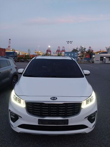 Kia: Kia Carnival: 2018 г., 2.2 л, Автомат, Дизель, Минивэн — 10
