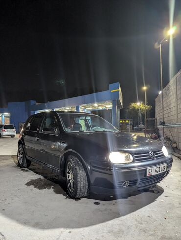 автомобиль вента: Volkswagen Golf: 1999 г., 2.3 л, Механика, Бензин