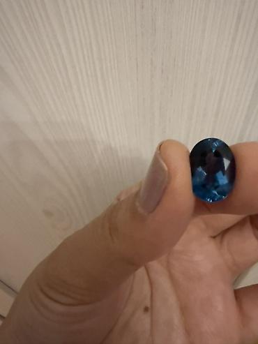 tebii daş: Tebii topaz 7.7ct 
Certifikati da var — 2