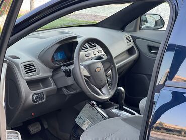 Chevrolet: Chevrolet Cobalt: 1.5 l | 2024 il 45000 km Sedan — 9