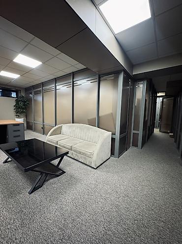 Продажа офисов: Продаются в цокольном этаже офисные помещения в районе Кара-Жыгач — 3