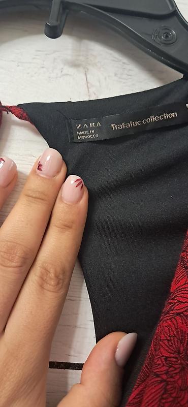 gen: Zara Trafaluc koleksiyası qadın paltarı - Rəng və naxış: qara fon — 2